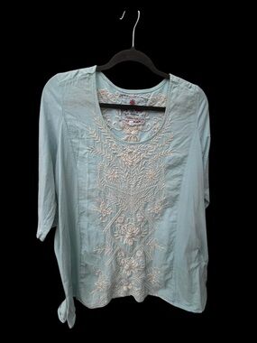 Embroidered Scoop Neck Tunic in Aqua Blue